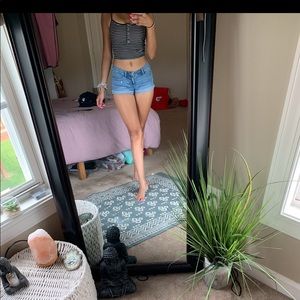 Light wash hollister jean shorts size 1